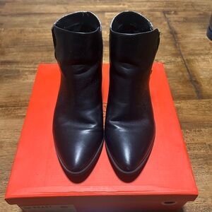 CIRCUS by Sam Edelman Highland Black White Spike Ankle Boots